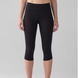 Lululemon Lean In Crop Size 6